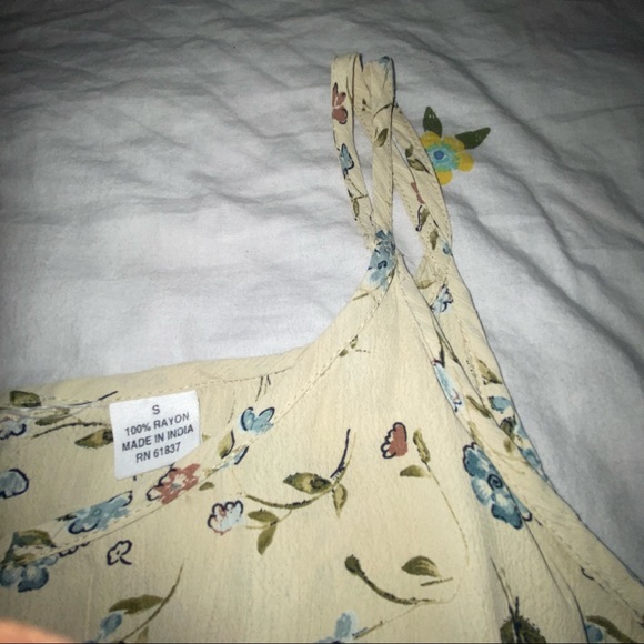 cute floral blue & cream mini dress 💐 - Picture 3 of 3